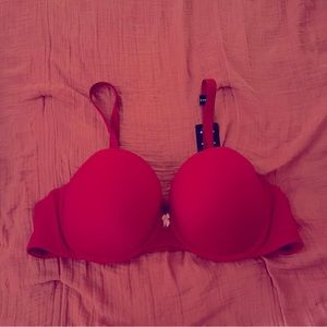 Torrid red T-shirt bra 40C